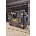 Radio budowlane z funcką ładowarki 45W FM/DAB Bluetooth USB 10,8V-54V lub 230V DWST1-81078 DeWALT Radio budowlane z funcką ładowarki 45W FM/DAB Bluetooth USB 10,8V-54V lub 230V DWST1-81078 DeWALT