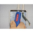 Wielofunkcyjne narzędzie do zdejmowania izolacji od 3 x 1,5mm2 do 5 x 2,5mm2 WEICON 52000016 Wielofunkcyjne narzędzie do zdejmowania izolacji od 3 x 1,5mm2 do 5 x 2,5mm2 WEICON 52000016