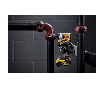 Klucz udarowy 1/2" 406Nm akumulatorowy 18V XR DeWALT DCF922NT
