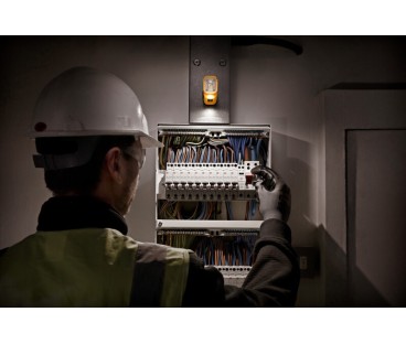 Lampa robocza LED 1200 lm do ładowania przez USB DeWALT DCL183
