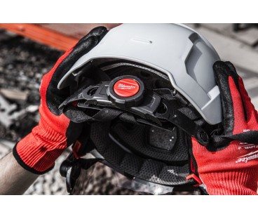 Okulary do hełmów BOLT uniwersalne, przyciemniane MILWAUKEE 4932479942
