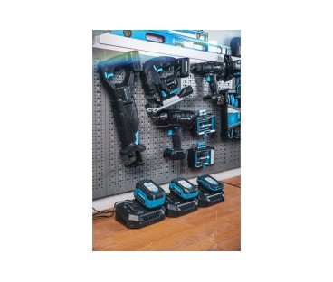 Akumulator 6.0 Ah 18V HOEGERT HT2E241-A60