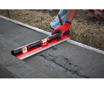 Poziomica do betonu REDSTICK 60cm Milwaukee 4932459893